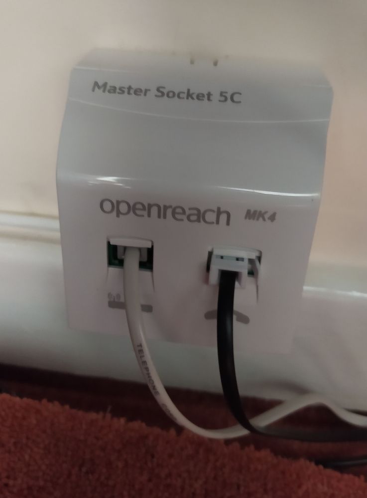 Twin Master Socket Dining Room.jpg