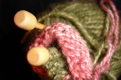 knitting-1563372-1279x852.jpg