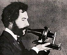 220px-Actor_portraying_Alexander_Graham_Bell_in_an_AT%26T_promotional_film_%281926%29